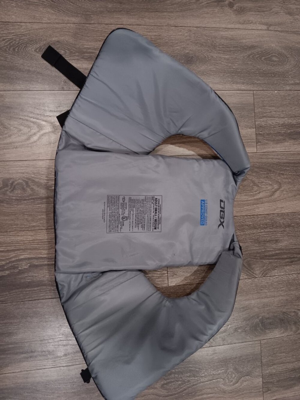 DBX Life vest / flotation aid / water skin vest / wake boarding vest - Picture 3 of 3